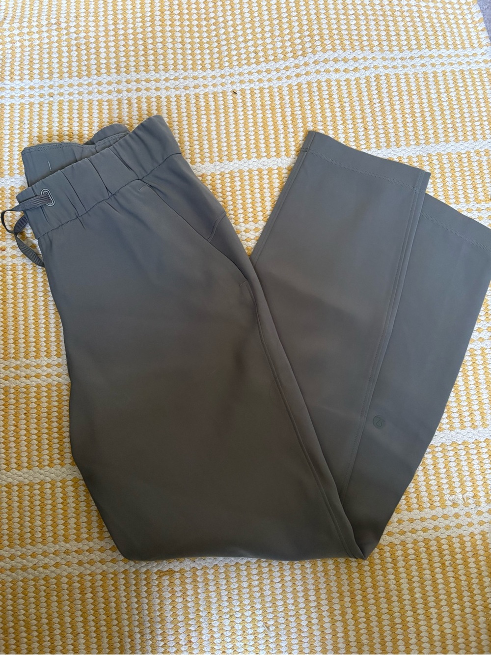 Lululemon Olive Green Stretch Casual Pants